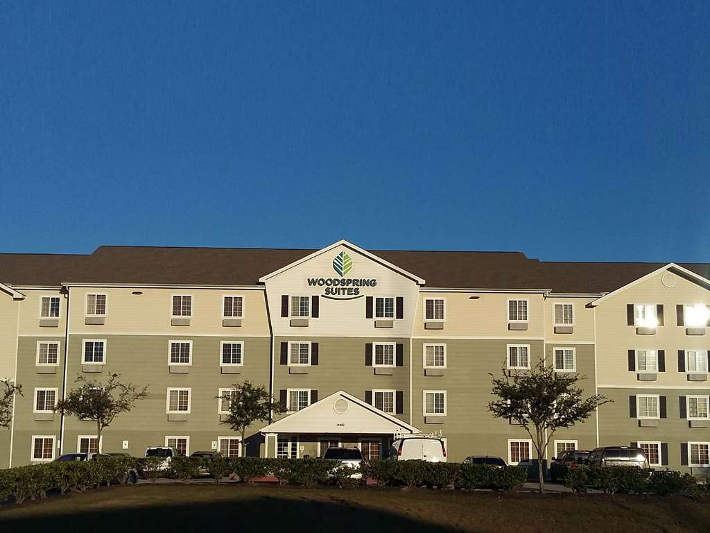 Woodspring Suites Houston I-45 Airtex Екстериор снимка